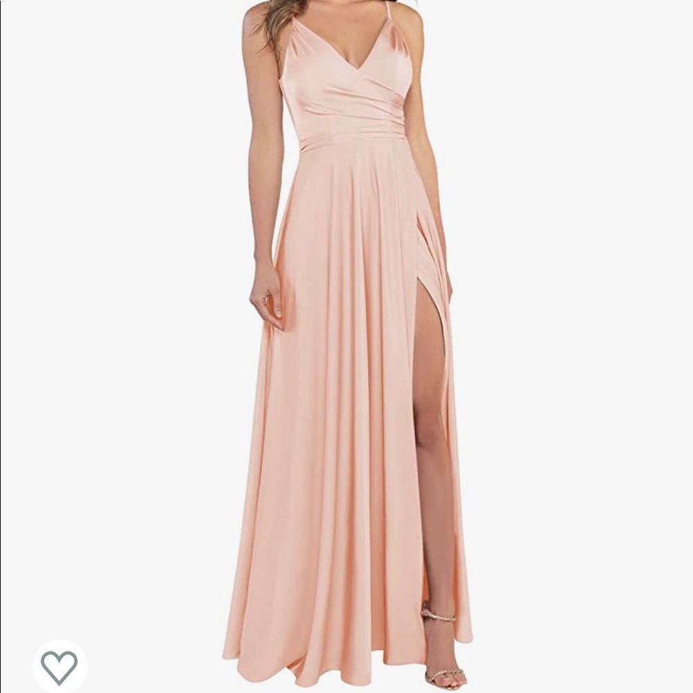 Never worn. Bought off Amazon for a wedding and no longer need.